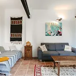 Holiday home Gabae - Les Volets Gris *