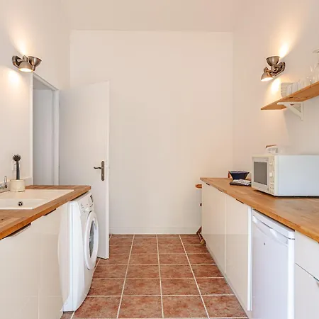 Holiday home Gabae - Les Volets Gris *
