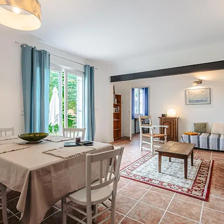 Gabae - Les Volets Gris Ferienhaus *